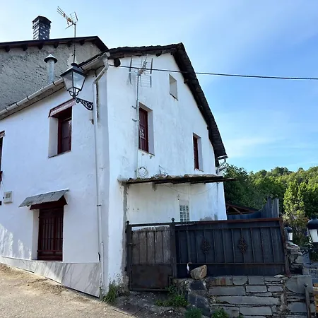 Santa Cruz Del Sil בקתה *